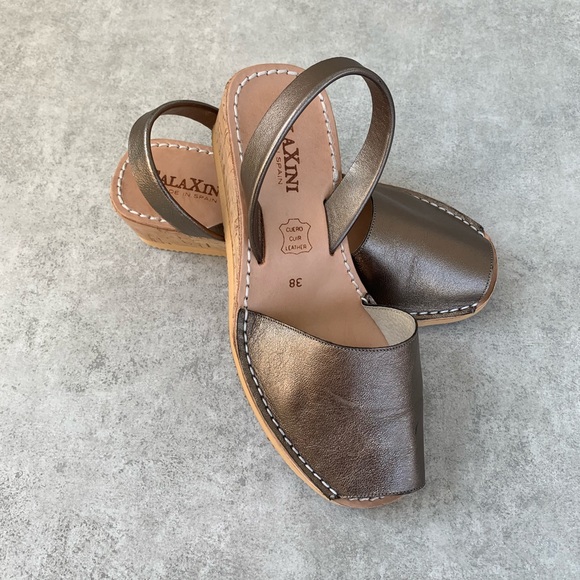 simply perfect wedges